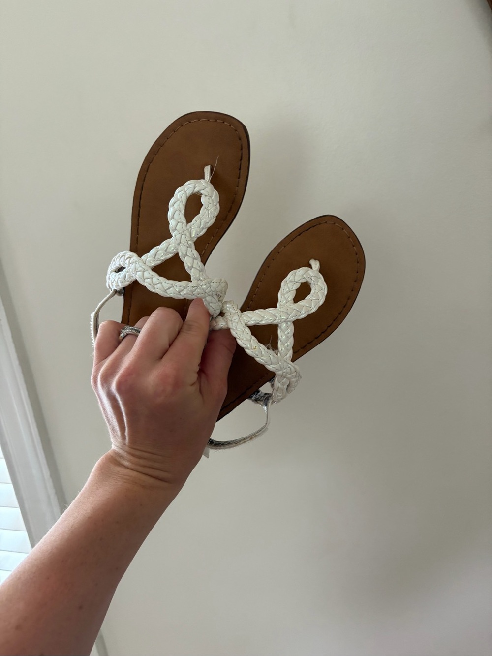 Girls sandals, worn twice, size 11C